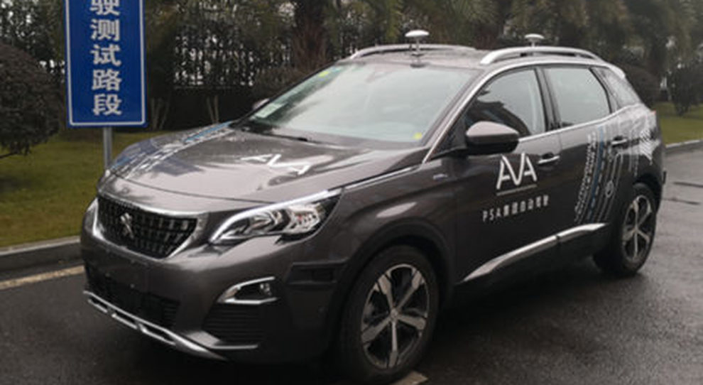 Gruppo PSA inizierà i test sulla guida autonoma in Cina