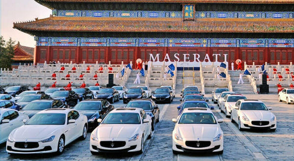 Decine di Maserati in Cina