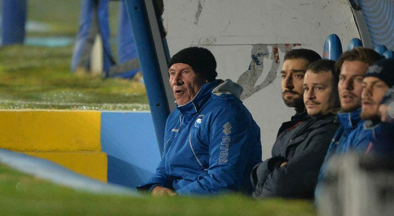 Zdenek Zeman, l'entraîneur de Pescara, sera opéré lundi