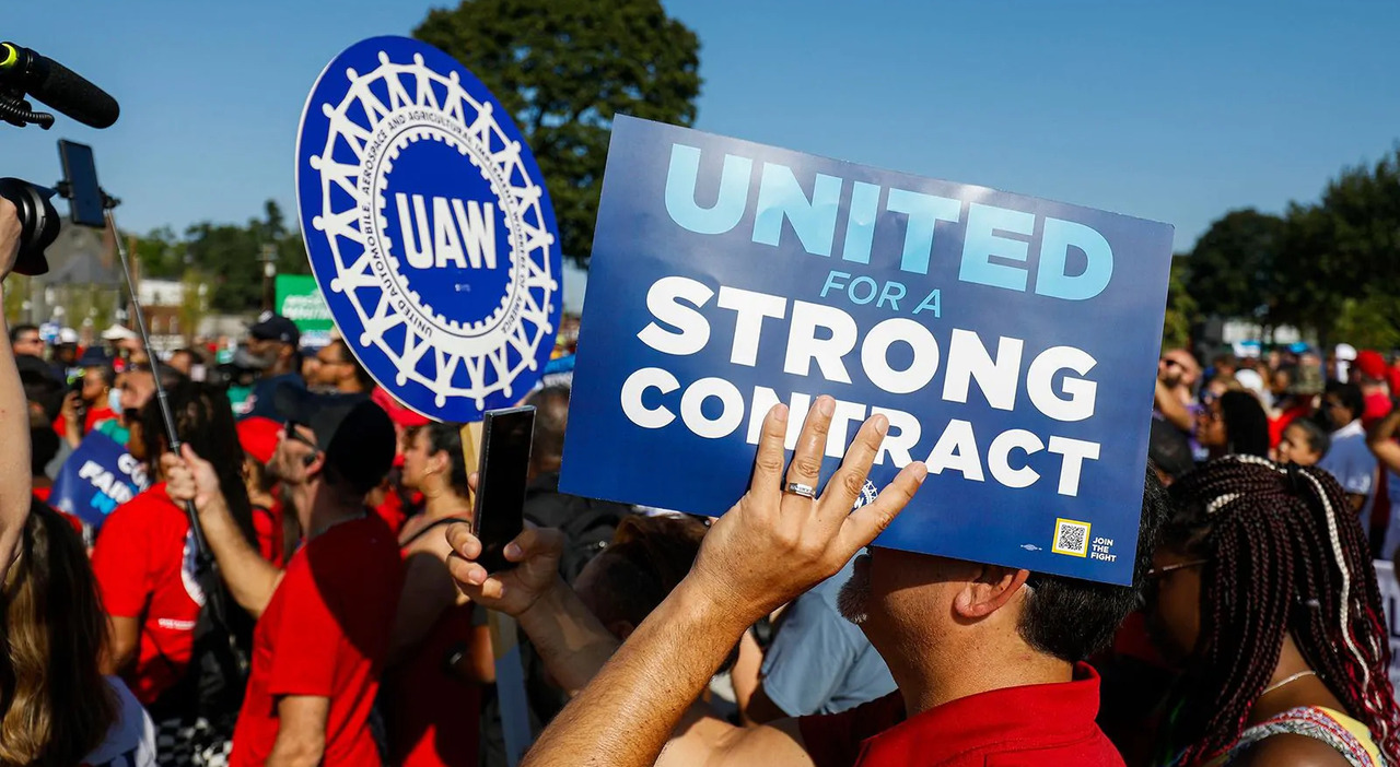 Operai del sindacato United Auto Workers