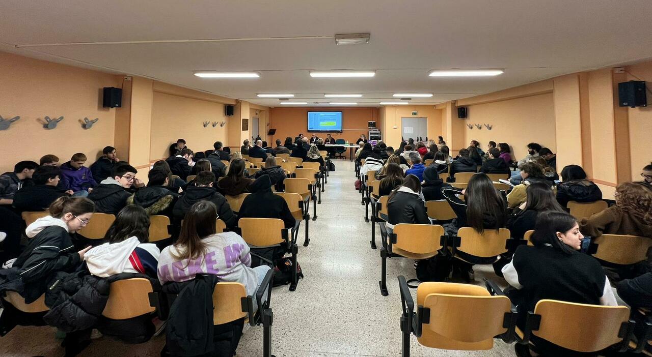 Open day scolastici sotto pressione delle occupazioni