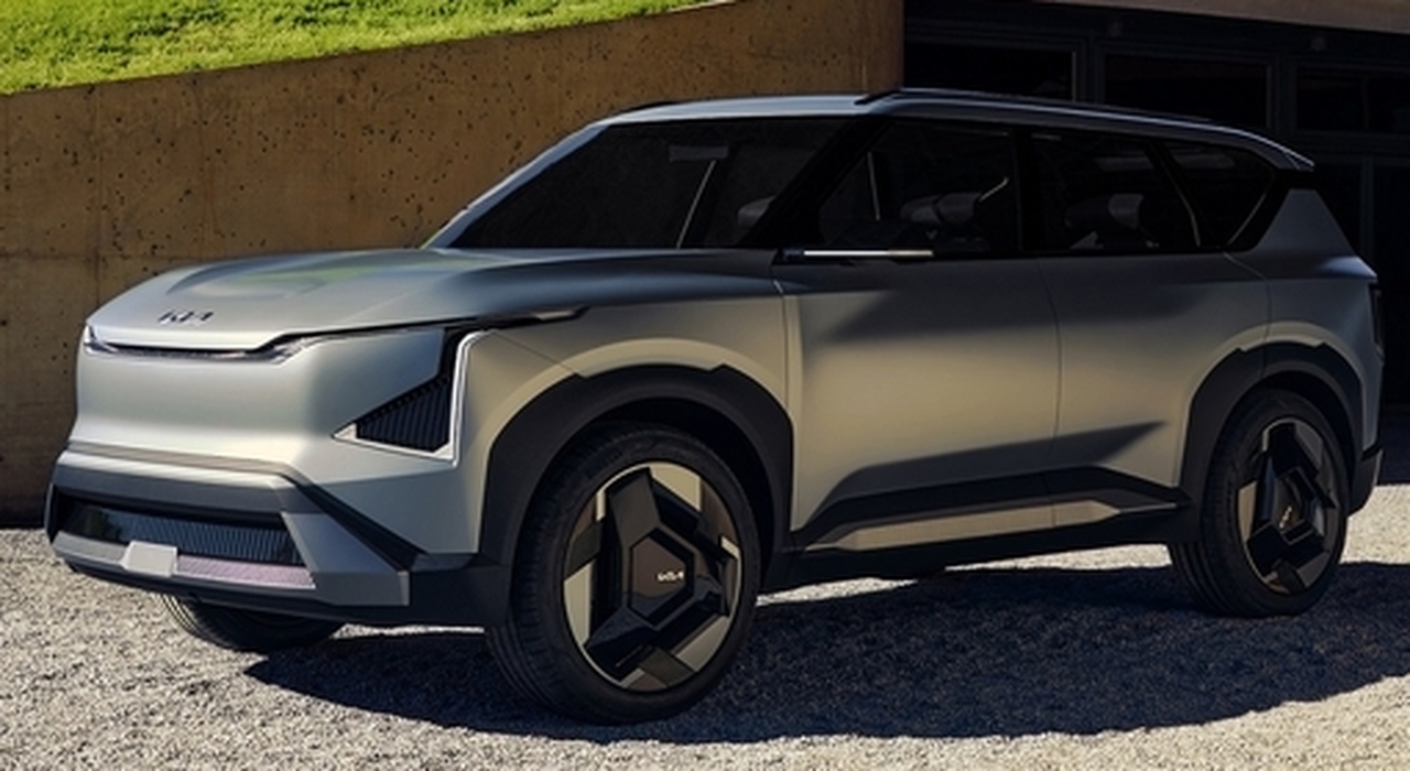 L aspetto della Concept EV5 è innovativo, anche se non ci sono dubbi sull autenticità e l identità del veicolo come membro della famiglia Kia