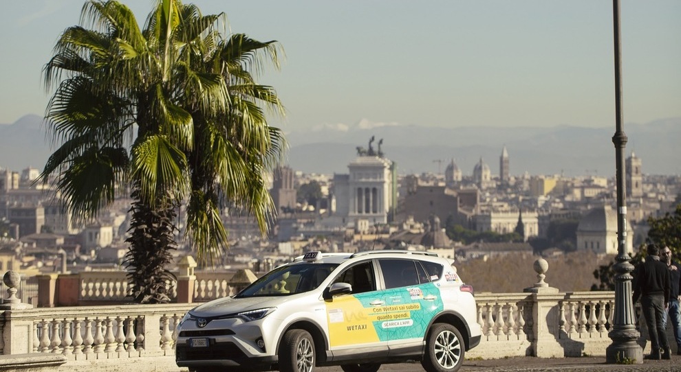 Nuovi servizi per facilitare l'uso del taxi a Roma