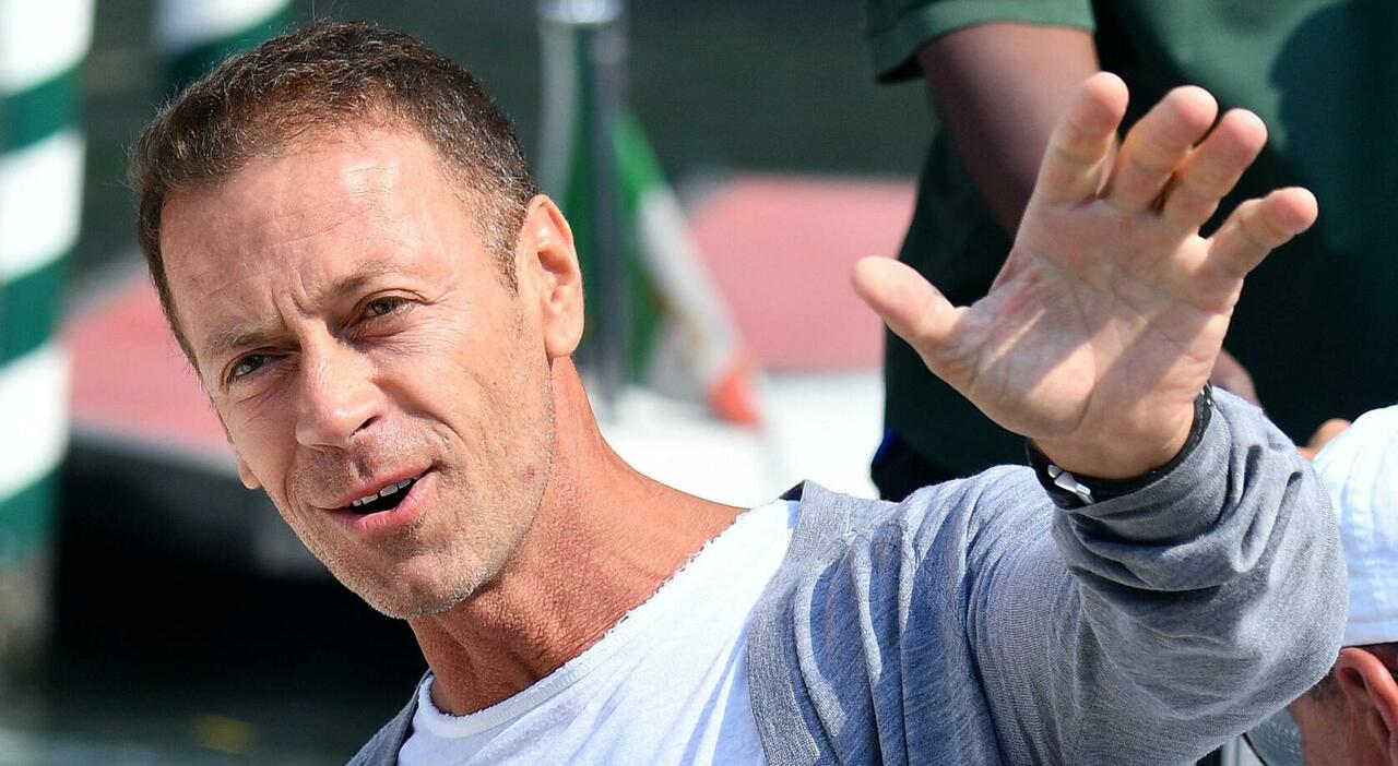 Rocco Siffredi: «La dipendenza dal sesso è il diavolo, ma adesso mi dedico  solo a mia moglie Rosa»