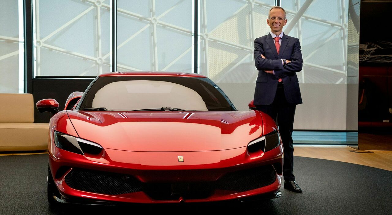 Benedetto Vigna, amministratore delegato di Ferrari con la Purosangue