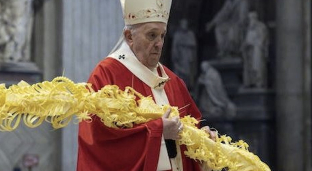 Die jahrhundertealte Tradition der Palmsonntagsfeier mit Sanremo-Palmen im Vatikan