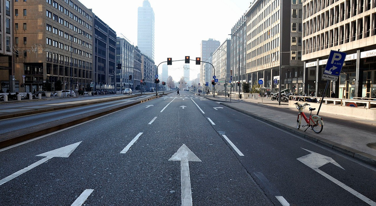 Una via di Milano oggi con il No parking day
