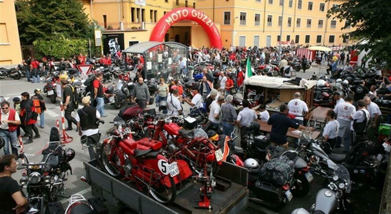 Un passato raduno Moto Guzzi a Mandello del Lario