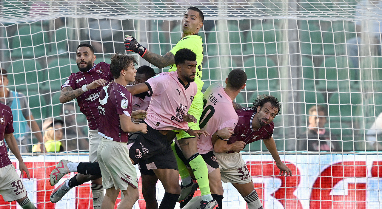 Salernitana, l'imbattibilità di Sepe dura da 297 minuti: «Ora ricarichiamo le pile»