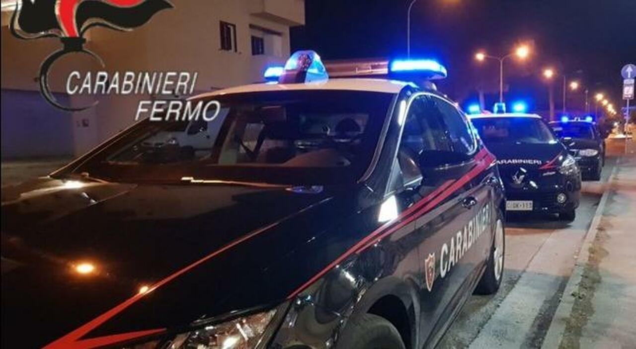 Distrugge il braccialetto elettronico e si avvicina ai genitori: scatta l?arresto per il 19enne denunciato ...