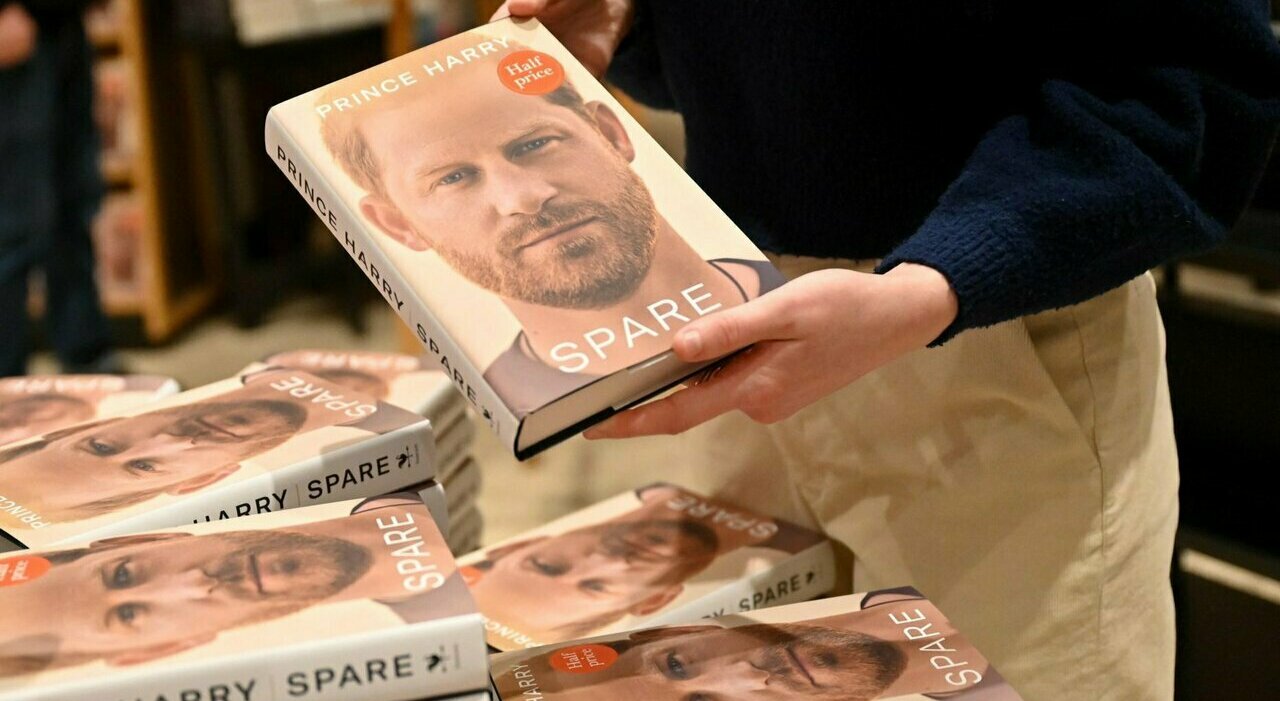 Spare, il libro di Harry è già un best seller dove trovarlo, quanto costa e gli episodi più scioccanti