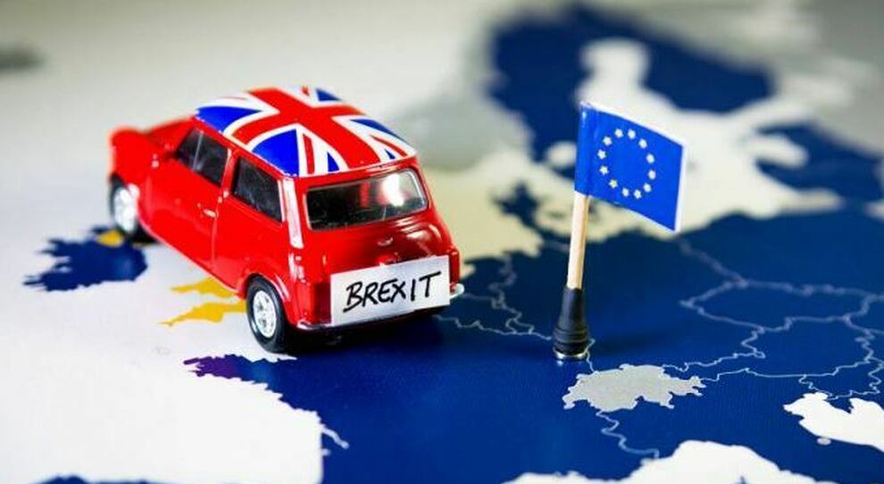 Brexit, industria auto UE: con no-deal prezzo pesantissimo. 3 milioni di veicoli prodotti in meno e calo scambi di 110 mld in 5 anni