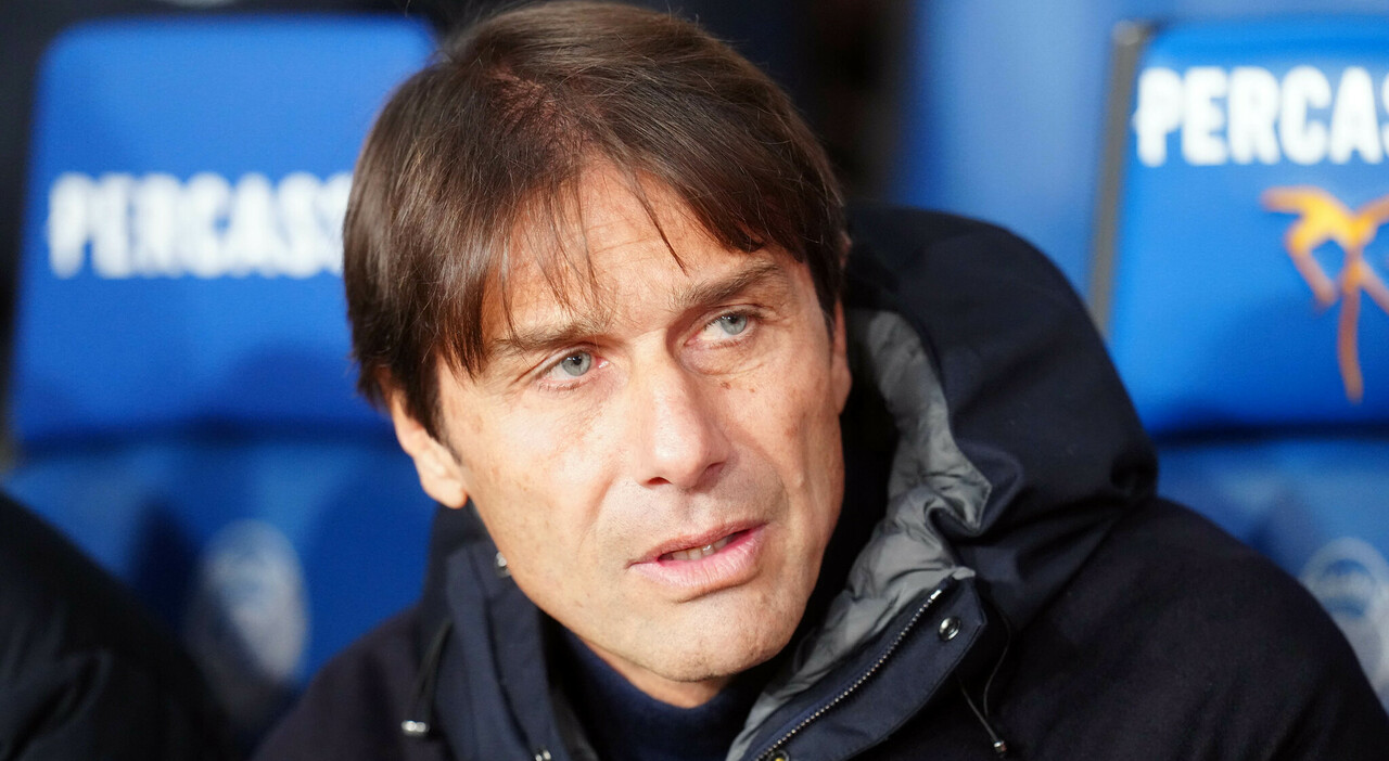 Napoli Juventus, Antonio Conte in conferenza stampa: «Nessuna squadra è imbattibile. E questa squadra va rinforzata»