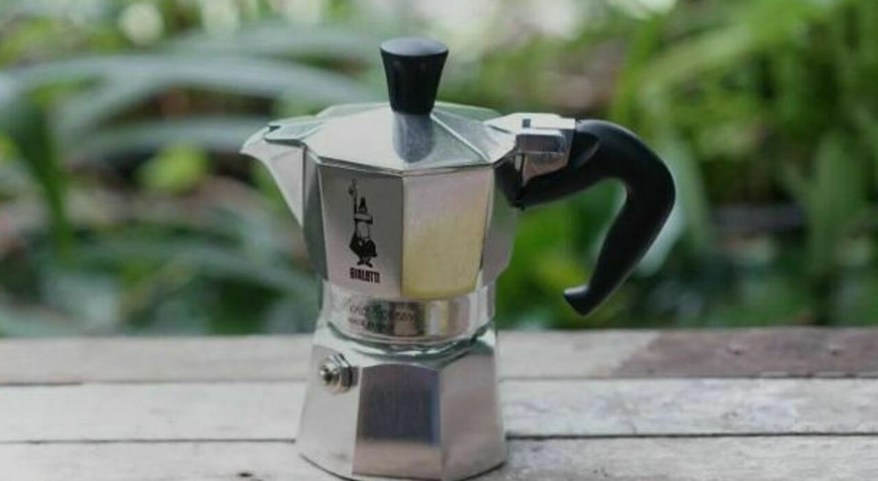 La moka Bialetti rischia di sparire: cinque mesi per salvare l