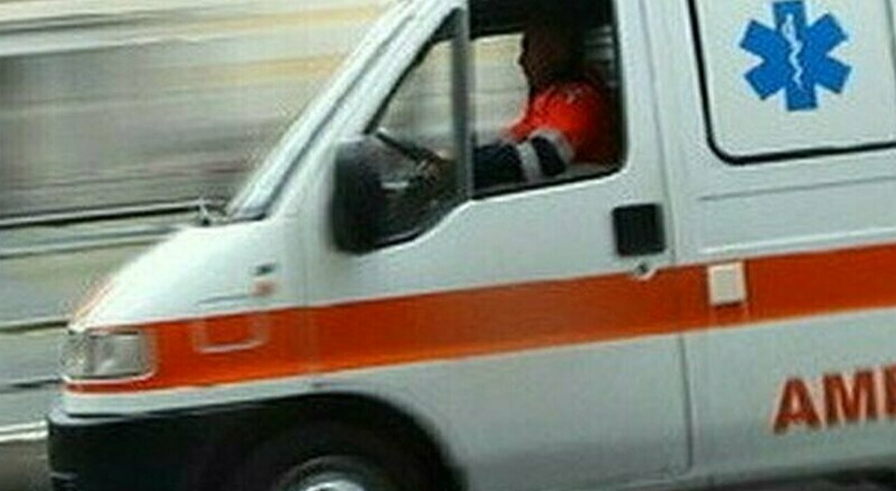 Young Man in Critical Condition After Being Hit by a Car in Sant'Antonio