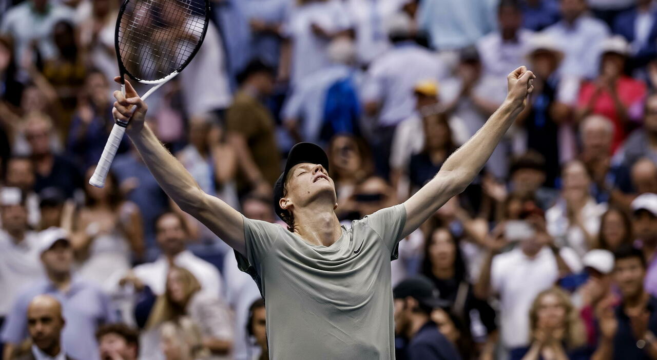 Jannik Sinner, il braccio d?oro del tennis mondiale. Il 2024 magico da due Slam del numero uno