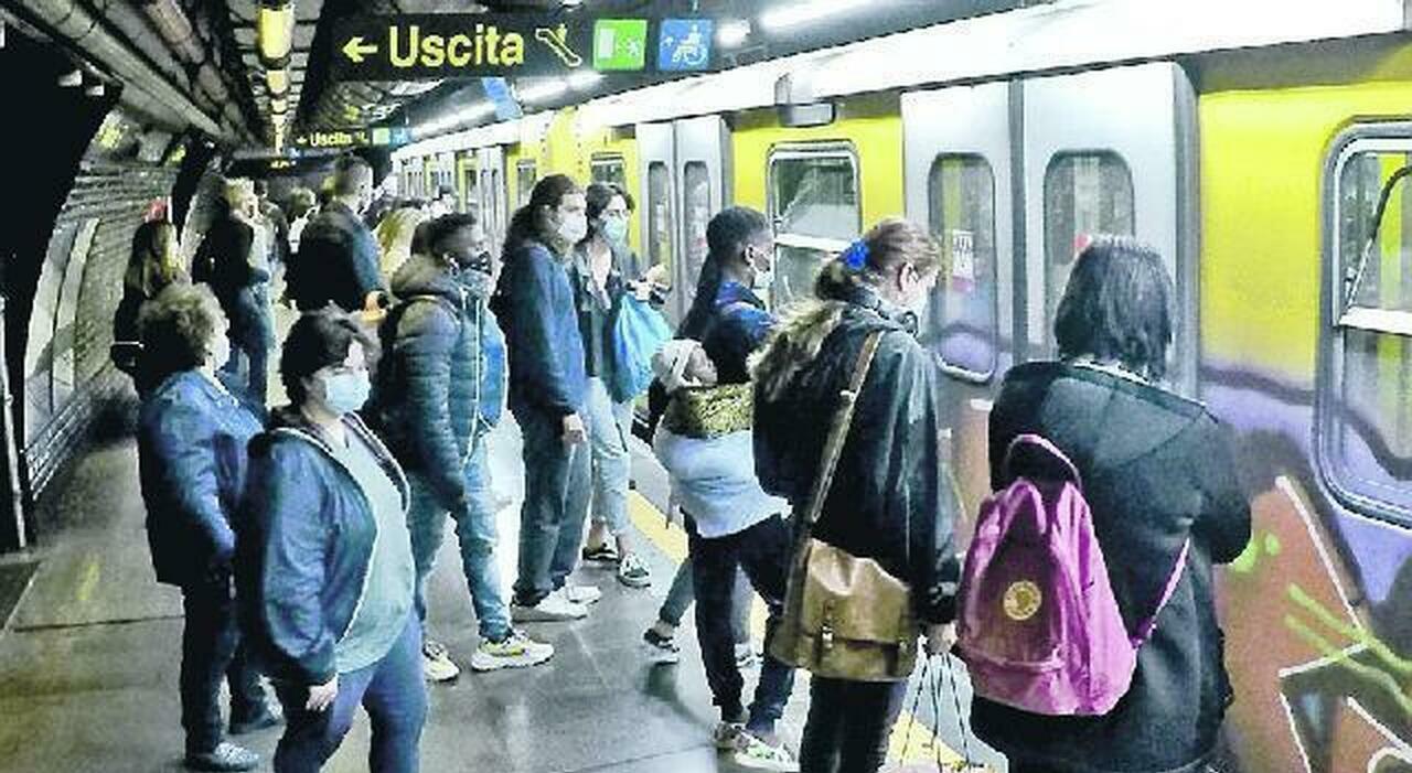 Pasqua A Napoli, Trasporti A Rischio: Trattativa A Oltranza Per Evitare ...