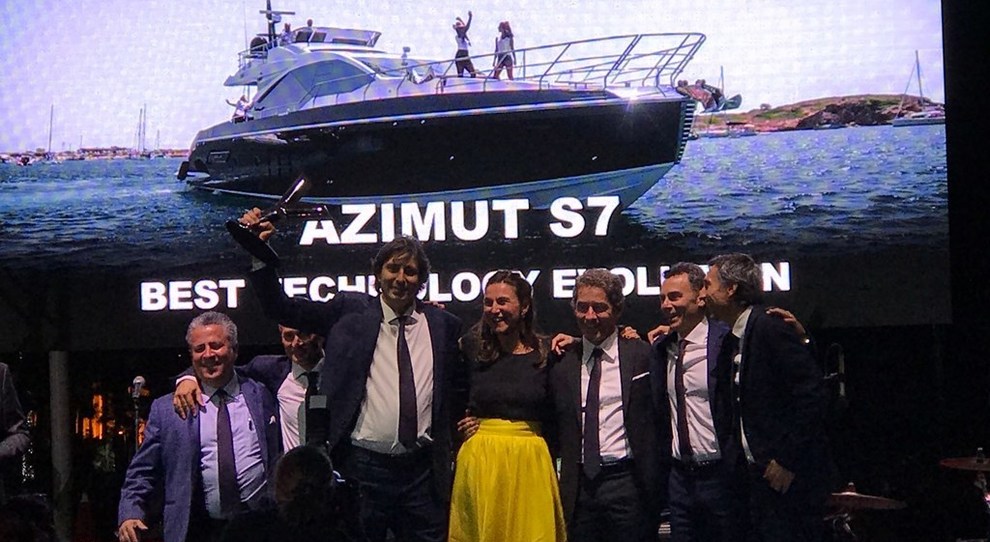 Azimut-Benetti trionfa ai World Yachts Trophies 2018