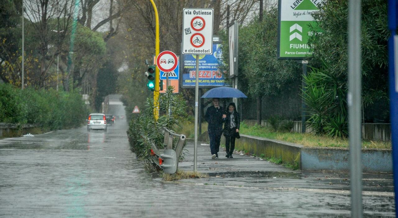 Cyclonic Vortex Hits Italy: A Week of Rain, Storms, and Hail