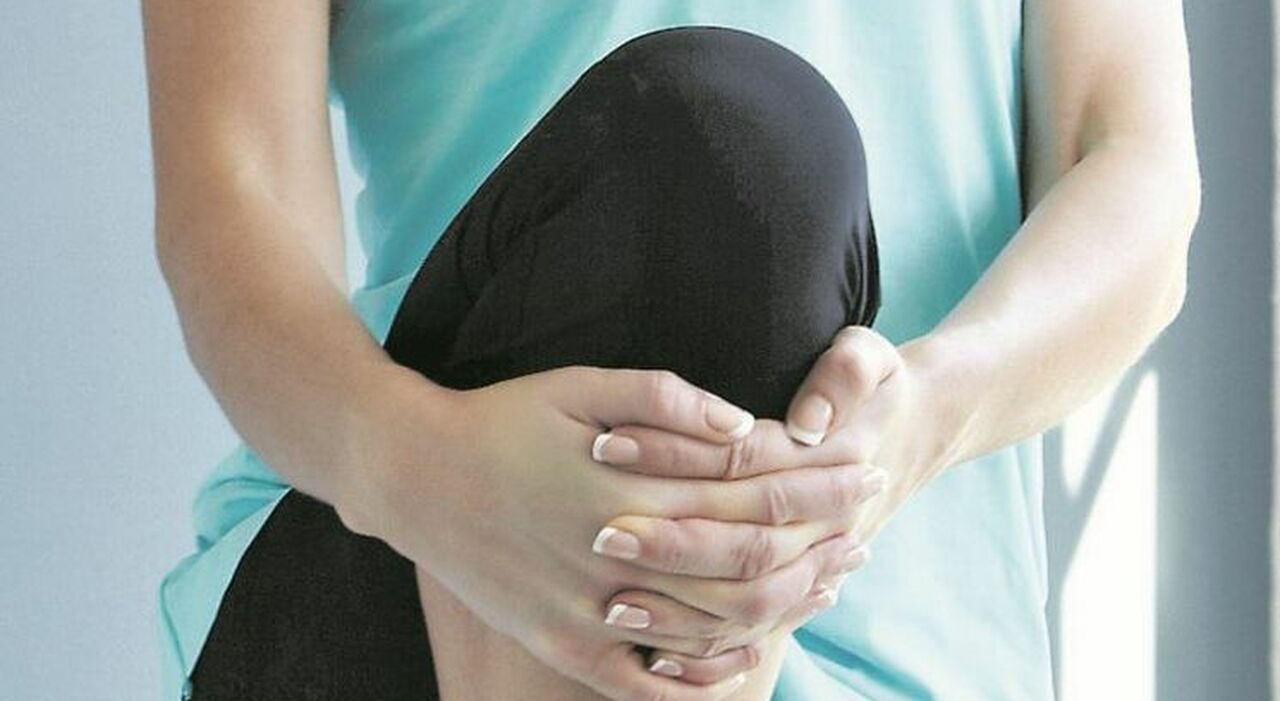 Gambe gonfie e ritenzione idrica? Ecco i 5 esercizi da fare per tonificare  glutei e cosce