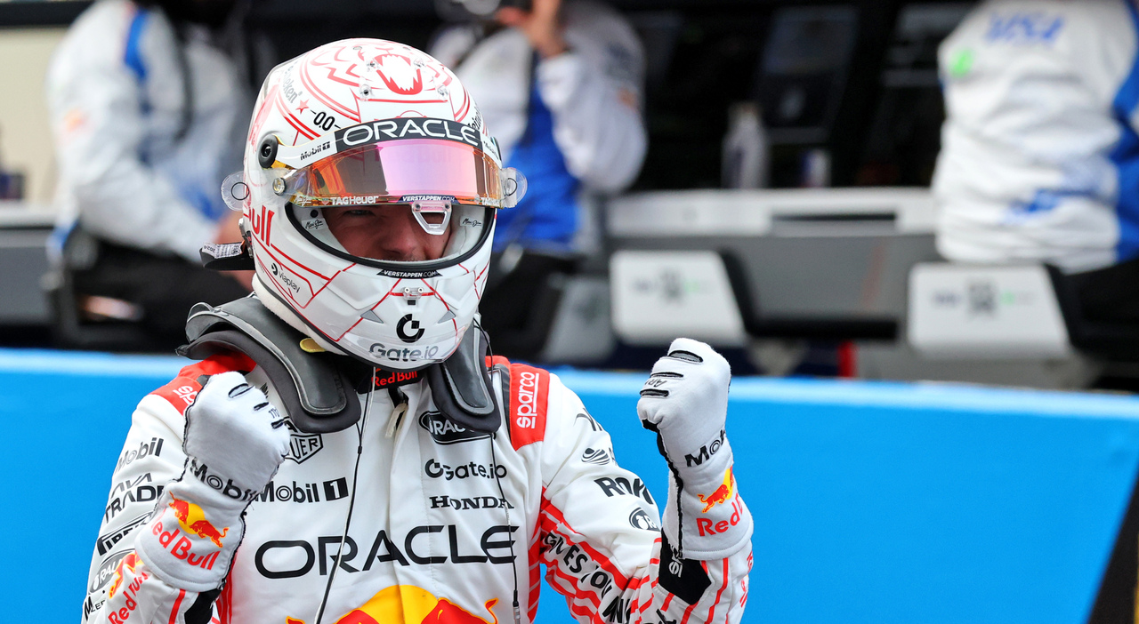 Gp Giappone, qualifica: straordinaria pole di Verstappen che batte Norris di 12 millesimi. Quarto Leclerc, solo ottavo Hamilton