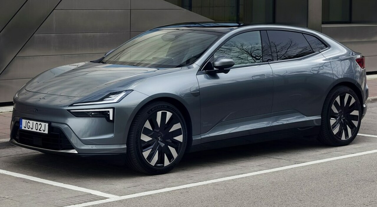 Polestar 4