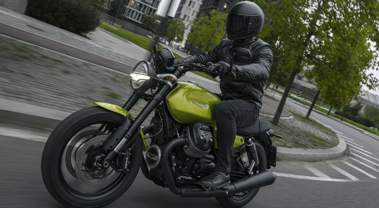 Guzzi V7 Sport