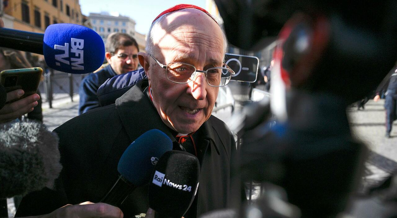 I cardinali verso il conclave. Filoni: «Il popolo di Dio ci accompagna, l I cardinali verso il conclave. Filoni: «Il popolo di Dio ci accompagna, l