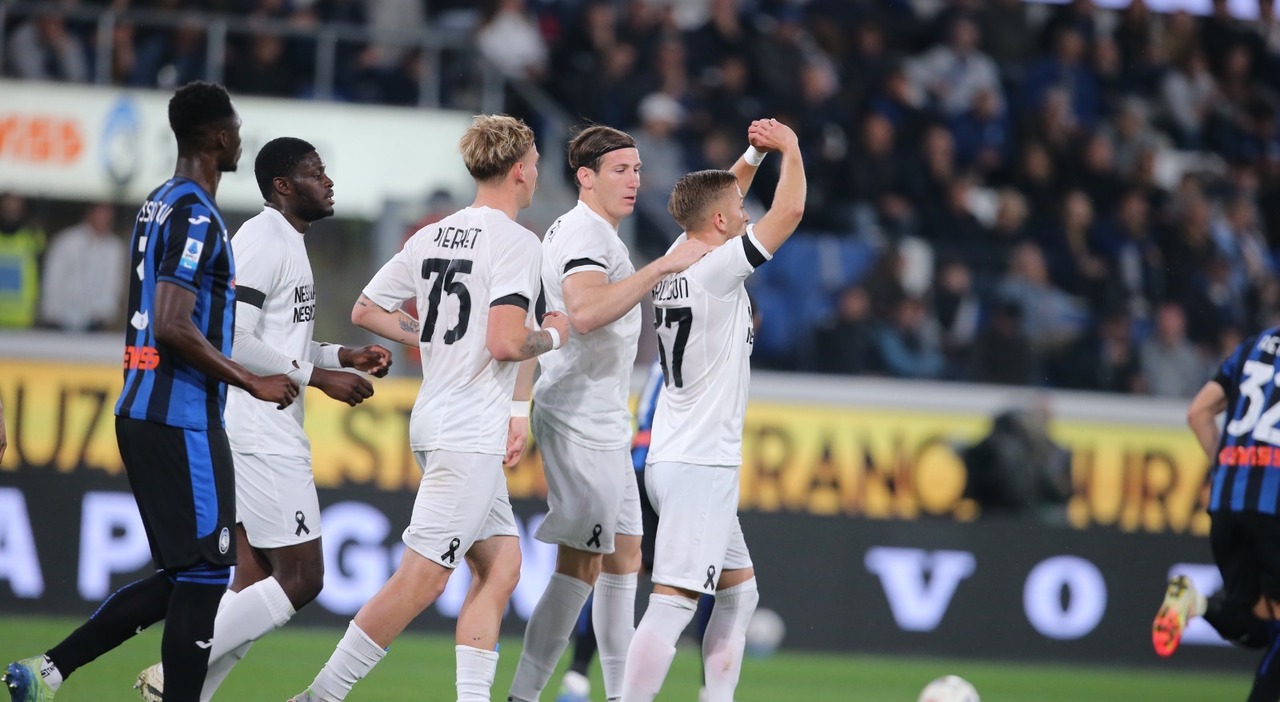 Atalanta Lecce diretta: Retegui pareggia su rigore Atalanta Lecce diretta: Retegui pareggia su rigore