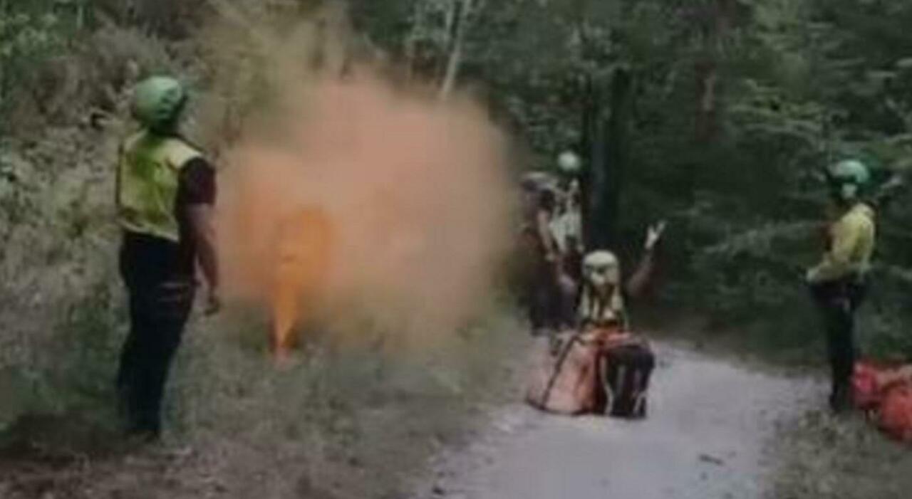 Quattro vigili del fuoco si perdono durante un Quattro vigili del fuoco si perdono durante un