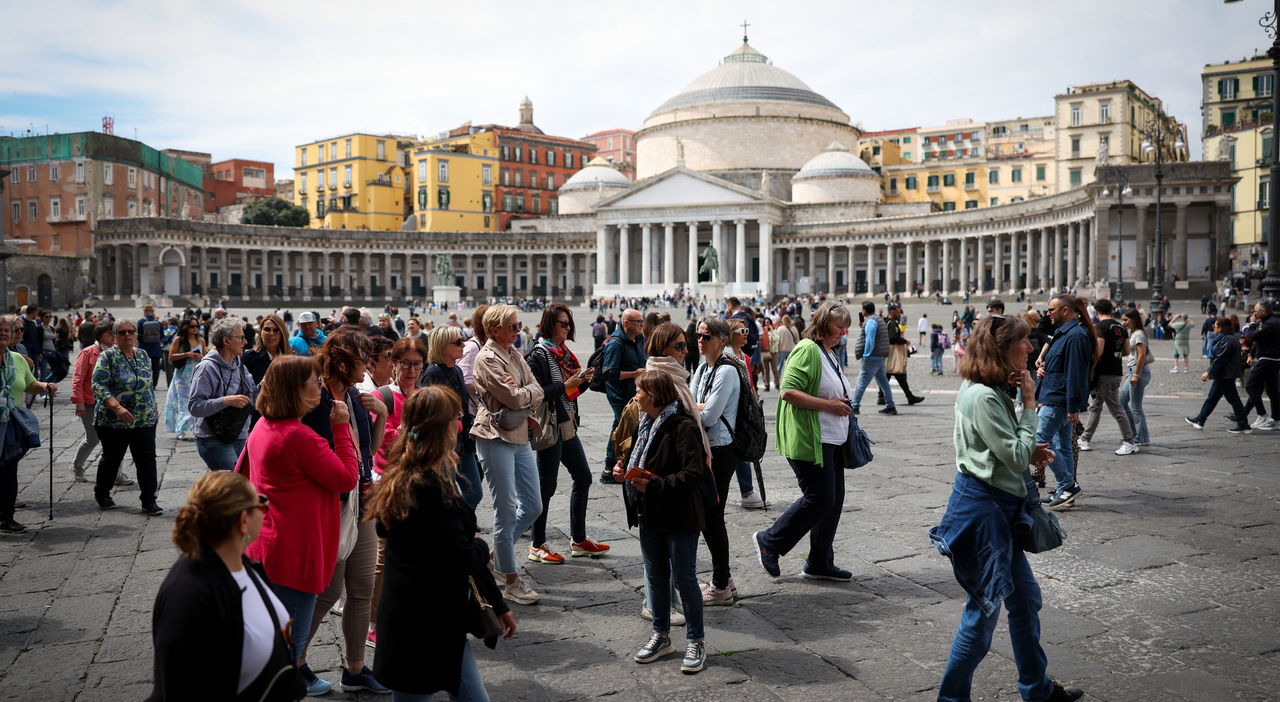 tutti pazzi per napoli citt224 aperta si punta a 18 milioni di visitatori