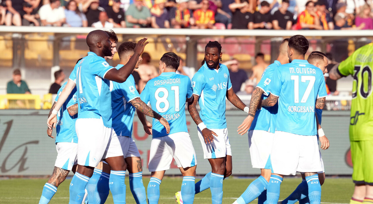 Lecce Napoli 0 1: Raspadori decide, Conte a +3 sull Lecce Napoli 0 1: Raspadori decide, Conte a +3 sull