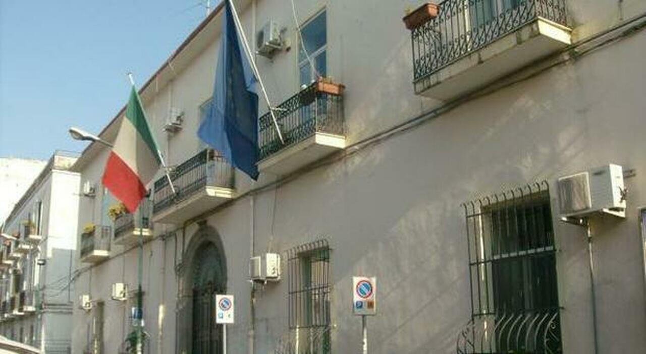 Torre Annunziata, sotto accusa: nuove indagini e richiesta di scioglimento del Comune