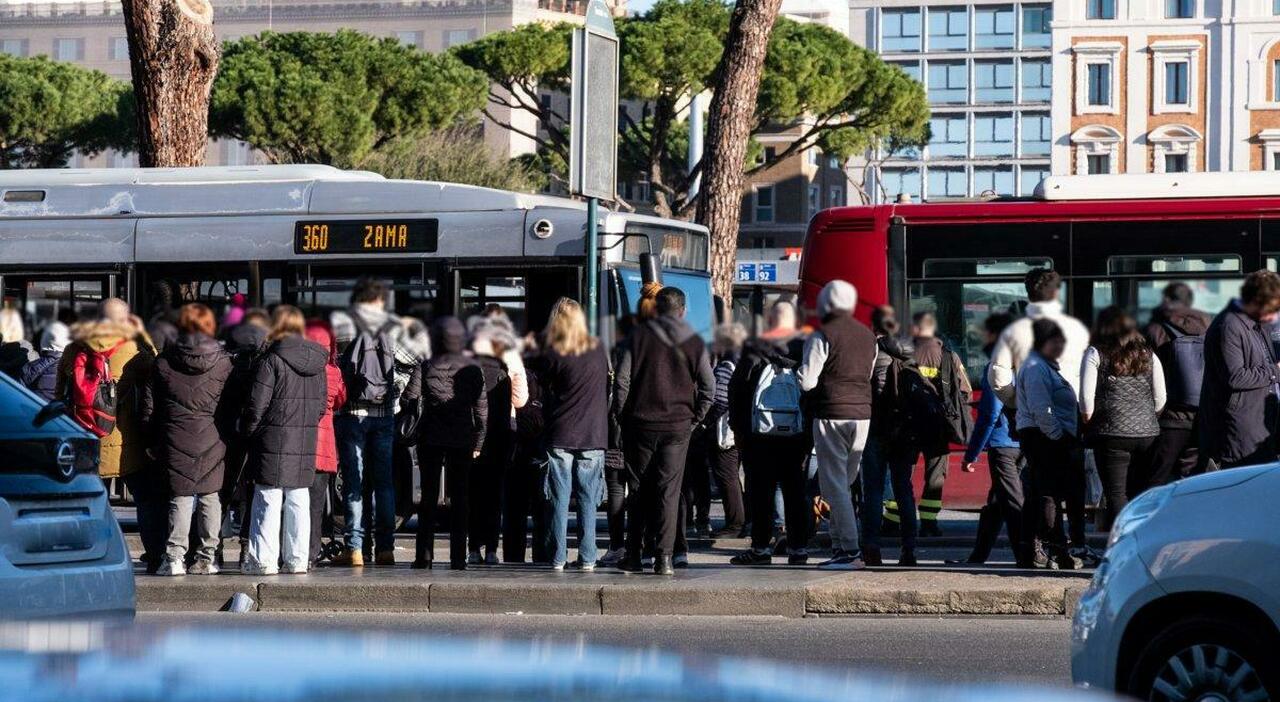 Sciopero treni da Ilmessaggero.it sciopero treni 6 maggio domani trasporti in tilt per lo stop nazionale da trenitalia a italo orari e treni garantiti