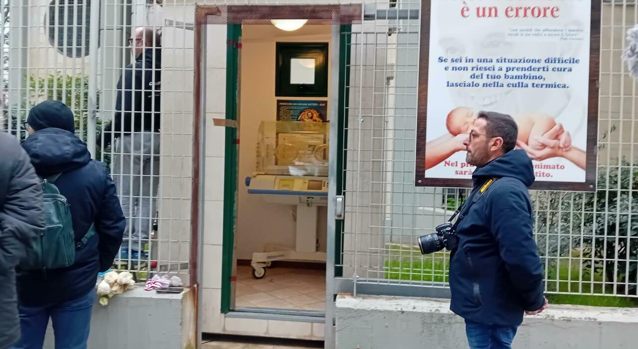 Neonato morto da Quotidianodipuglia.it neonato morto nella culla termica la perizia è stato lasciato vivo