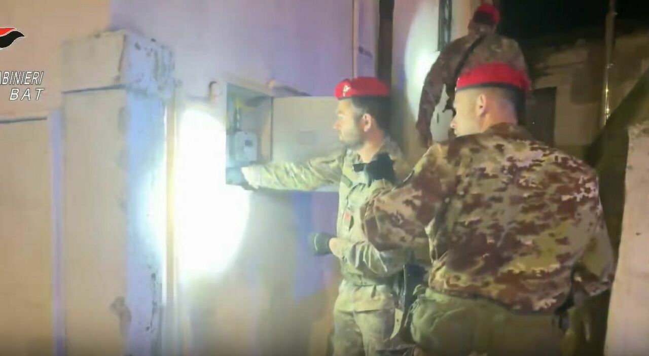 Rapina e sequestro di persona: sei arresti in Puglia. Assalto al tir e bottino da 200mila. I nomi Rapina e sequestro di persona: sei arresti in Puglia. Assalto al tir e bottino da 200mila. I nomi