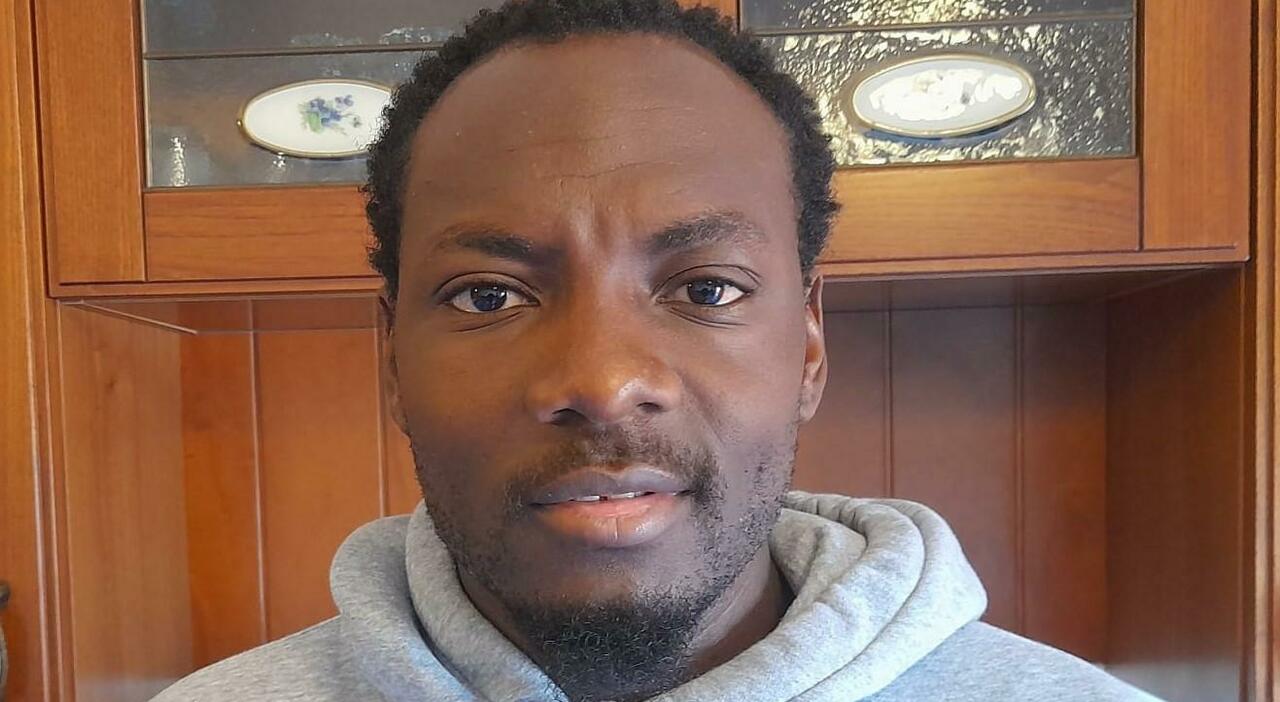 Macerata, insulti a Meloni e Salvini in un video: «No al rimpatrio, non è pericoloso» Macerata, insulti a Meloni e Salvini in un video: «No al rimpatrio, non è pericoloso»