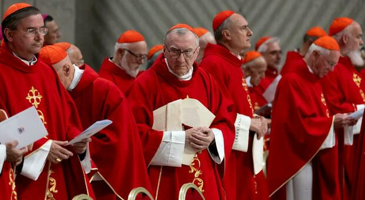 Parolin tradito dagli italiani fa convergere i suoi voti su Prevost (che alcuni cardinali non volevano). Ecco cosa è successo Parolin tradito dagli italiani fa convergere i suoi voti su Prevost (che alcuni cardinali non volevano). Ecco cosa è successo