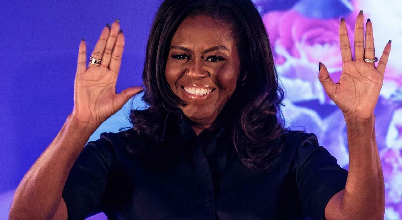 Michelle Obama: «Sono in terapia. Sto attraversando una fase di transizione». L'ex first Lady, la "sindrome del nido vuoto" e le voci di crisi con Barack