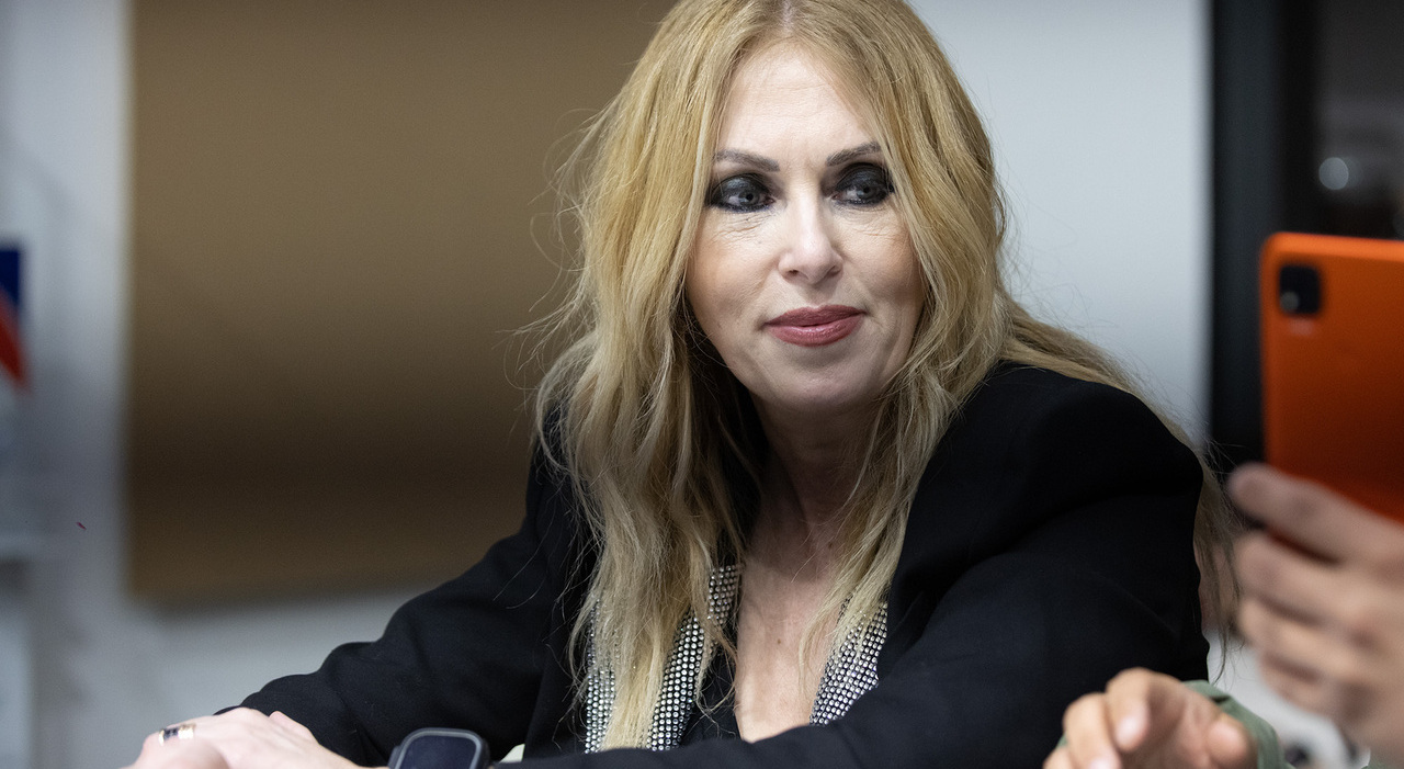 Roberta Bruzzone: «I femminicidi? Bisogna ripartire dalle famiglie. Figli con difficoltà nascondono genitori problematici e immaturi» Roberta Bruzzone: «I femminicidi? Bisogna ripartire dalle famiglie. Figli con difficoltà nascondono genitori problematici e immaturi»