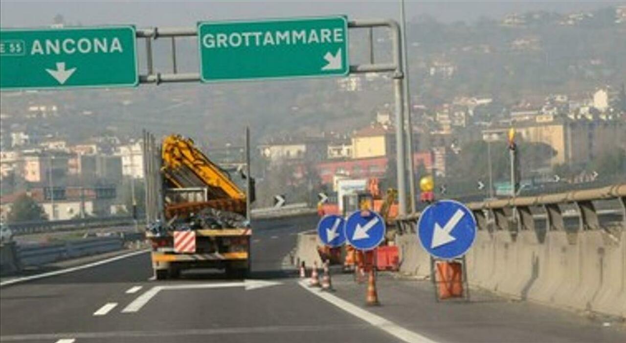 Autostrada A14, chiusure notturne del tratto Pedaso Grottammare in entrambe le direzioni. Le alternative Autostrada A14, chiusure notturne del tratto Pedaso Grottammare in entrambe le direzioni. Le alternative