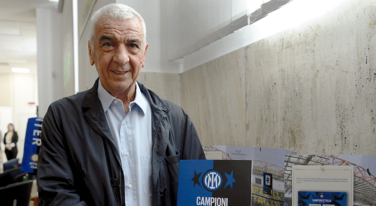 Evaristo Beccalossi, 47 giorni in coma. La moglie: «È sparito e poi tornato. Un miracolo. I compagni dello scudetto sempre con lui» Evaristo Beccalossi, 47 giorni in coma. La moglie: «È sparito e poi tornato. Un miracolo. I compagni dello scudetto sempre con lui»