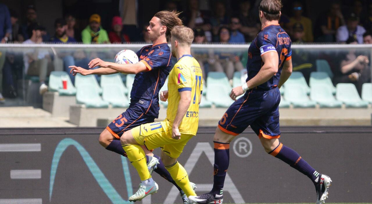 Verona Lecce diretta, Krstovic porta in vantaggio i giallorossi Verona Lecce diretta, Krstovic porta in vantaggio i giallorossi