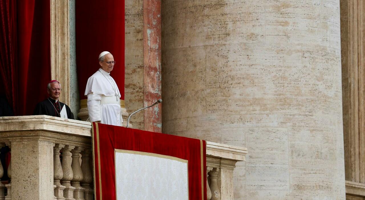 Papa Leone XIV cosa ha detto oggi? Svolta sulle guerre («cessi il fuoco in Ucraina e a Gaza») e il richiamo a Wojtyla Papa Leone XIV cosa ha detto oggi? Svolta sulle guerre («cessi il fuoco in Ucraina e a Gaza») e il richiamo a Wojtyla
