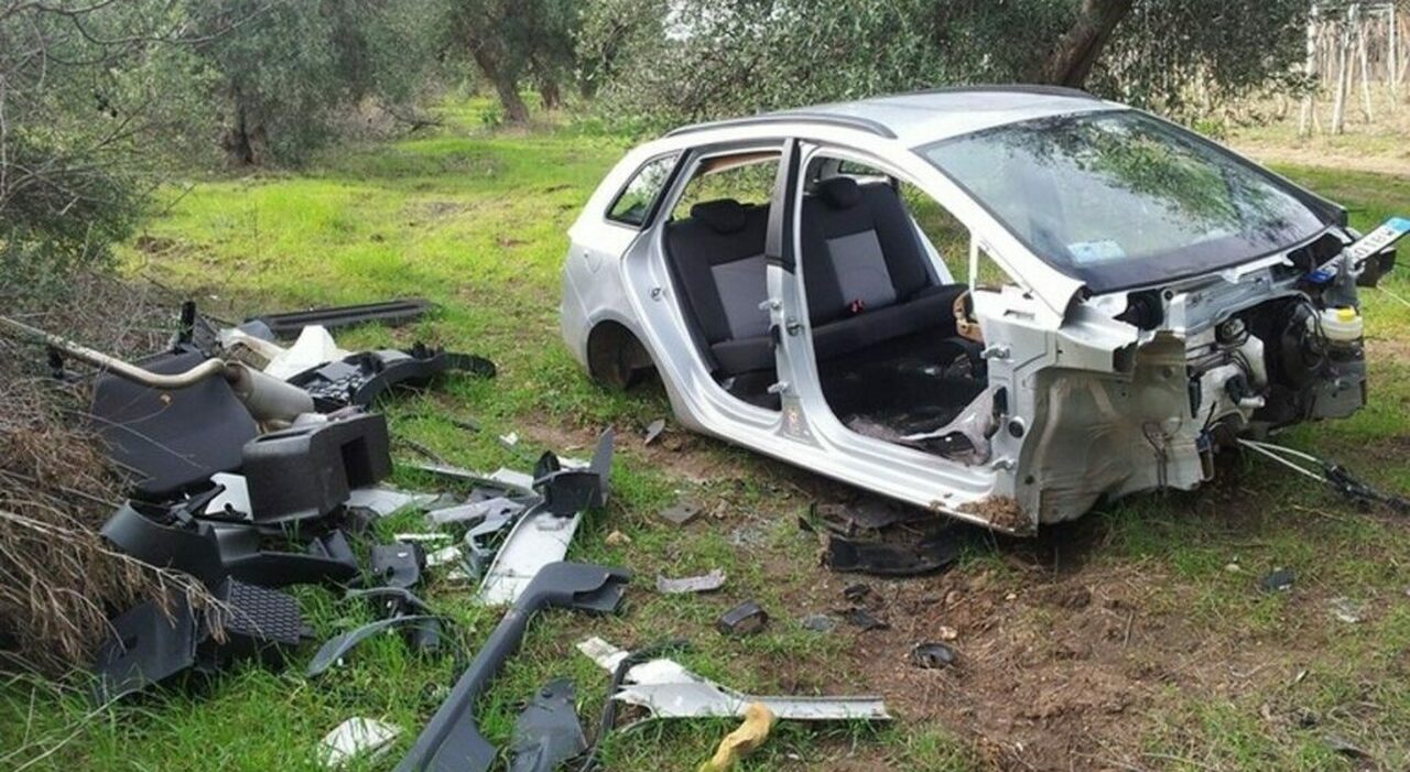 auto rubate in tutta la puglia e cannibalizzate blitz all alba 25 arresti da Quotidianodipuglia.it auto rubate in tutta la puglia e cannibalizzate blitz all alba 25 arresti