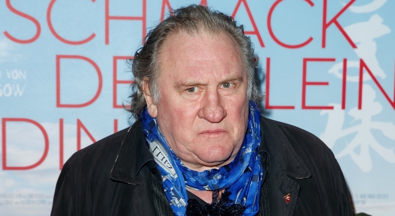 Gerard Depardieu condannato a un anno e mezzo per violenza sessuale Gerard Depardieu condannato a un anno e mezzo per violenza sessuale