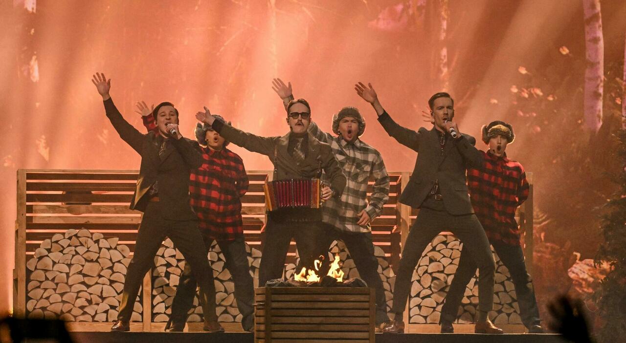 Eurovision 2025, le pagelle della prima semifinale a Basilea: Islanda banale (5), Tommi Cash diverte (8), Svezia top (8+), attesa per Lucio Corsi. Gabry Ponte spera nella finale Eurovision 2025, le pagelle della prima semifinale a Basilea: Islanda banale (5), Tommi Cash diverte (8), Svezia top (8+), attesa per Lucio Corsi. Gabry Ponte spera nella finale