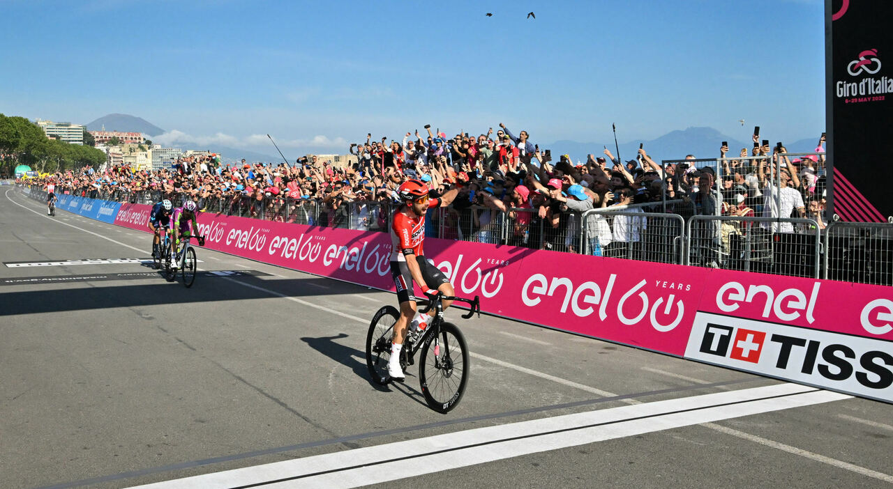 Giro d Giro d