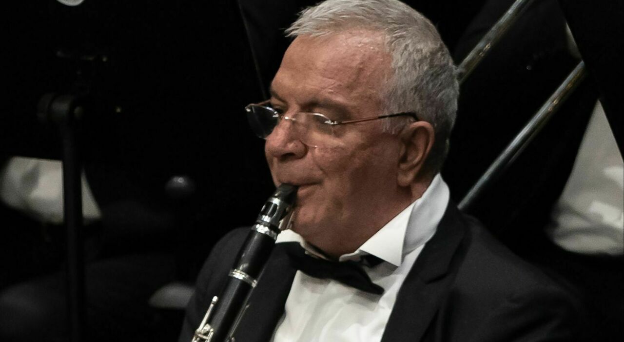 Addio a Rocco Brandonisio, docente, clarittenista. Si è spento per una lunga malattia: era tra i fondatori dell Addio a Rocco Brandonisio, docente, clarittenista. Si è spento per una lunga malattia: era tra i fondatori dell