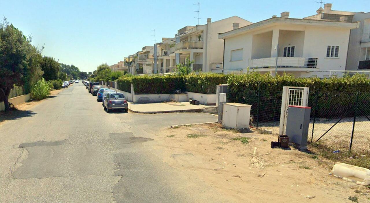 Stefania Camboni, 60enne trovata morta a Fregene: tracce di sangue in casa. «Non si esclude l Stefania Camboni, 60enne trovata morta a Fregene: tracce di sangue in casa. «Non si esclude l